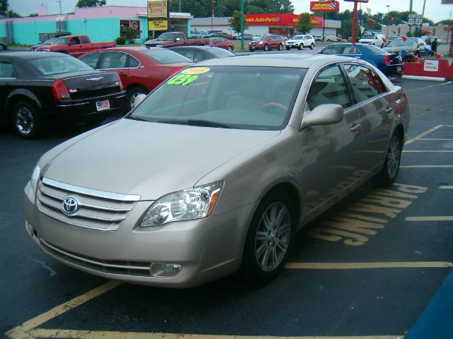 Toyota Avalon 2005 photo 4