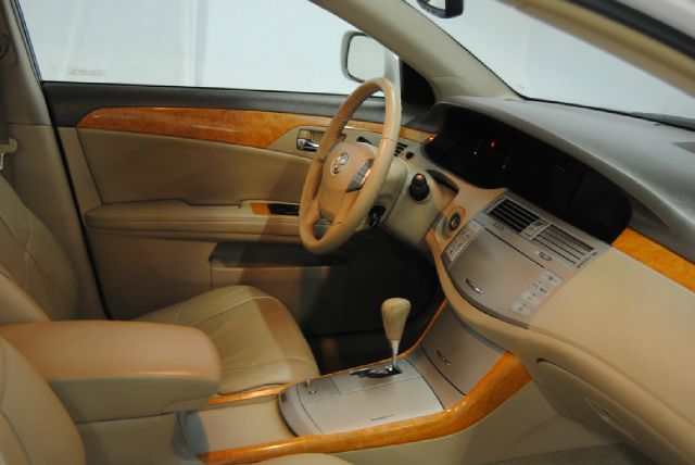 Toyota Avalon 2005 photo 11