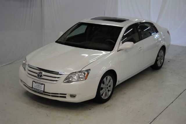 Toyota Avalon 2005 photo 26