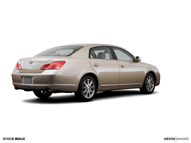 Toyota Avalon 2006 photo 2