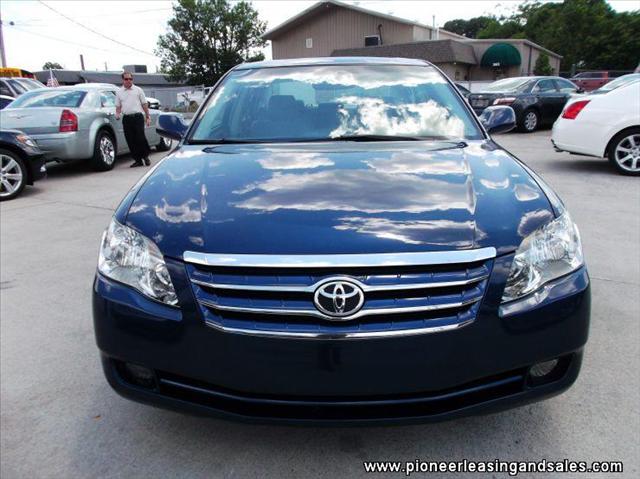 Toyota Avalon 2006 photo 1