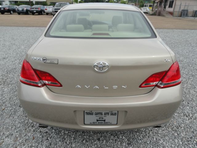 Toyota Avalon 2006 photo 3