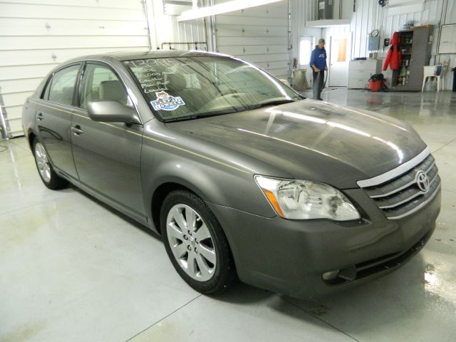 Toyota Avalon 2006 photo 3