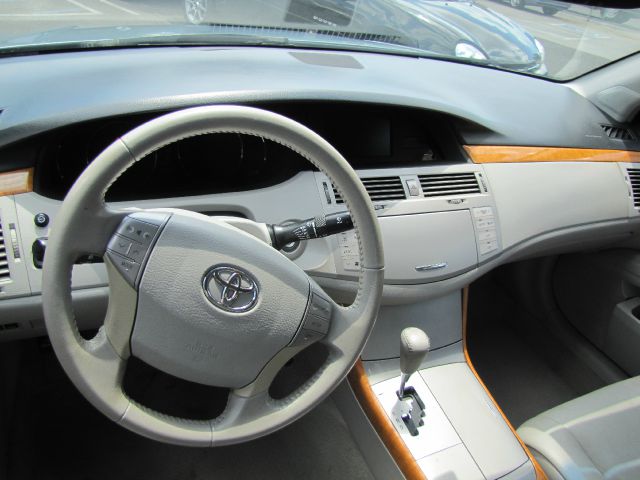 Toyota Avalon 2006 photo 5