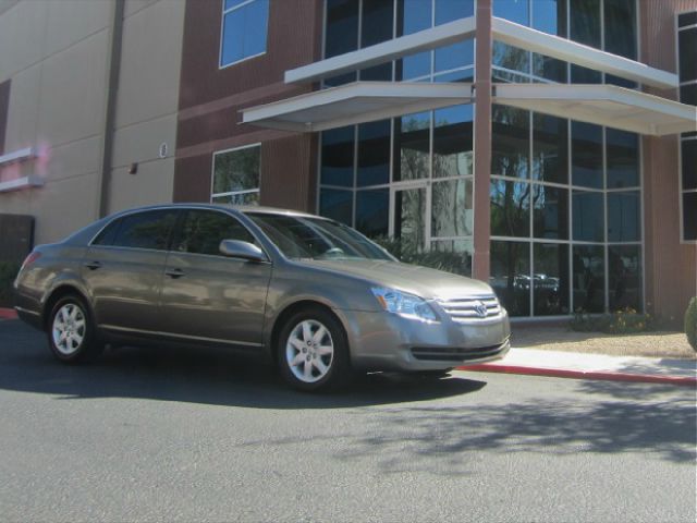 Toyota Avalon 2006 photo 18