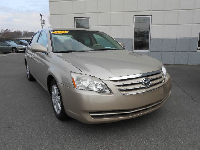 Toyota Avalon 2006 photo 3