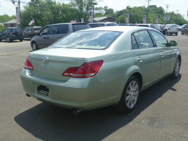 Toyota Avalon 2006 photo 13