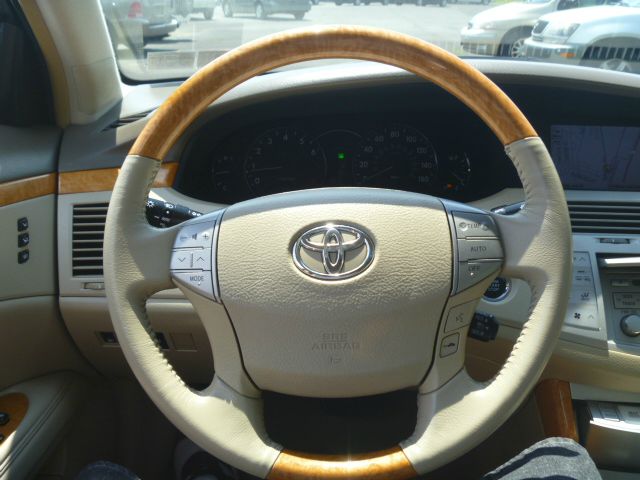 Toyota Avalon 2006 photo 17