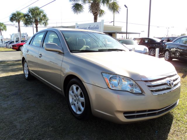 Toyota Avalon 2006 photo 1