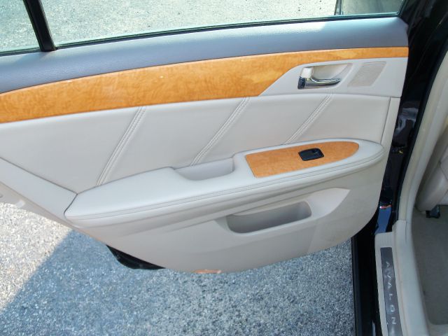 Toyota Avalon 2006 photo 10