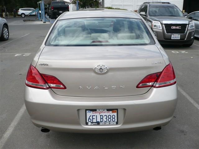 Toyota Avalon 2007 photo 1