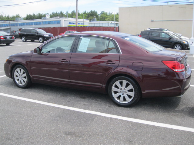 Toyota Avalon 2007 photo 1