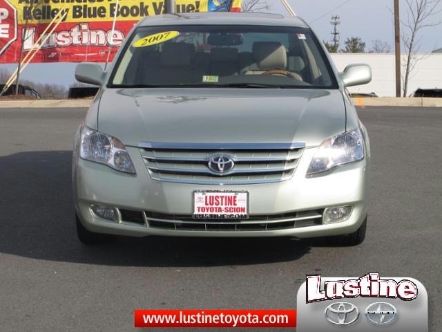 Toyota Avalon 2007 photo 1