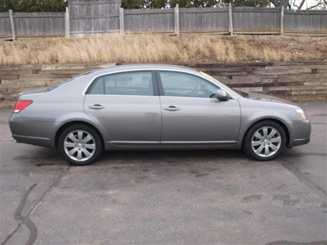 Toyota Avalon 2007 photo 1