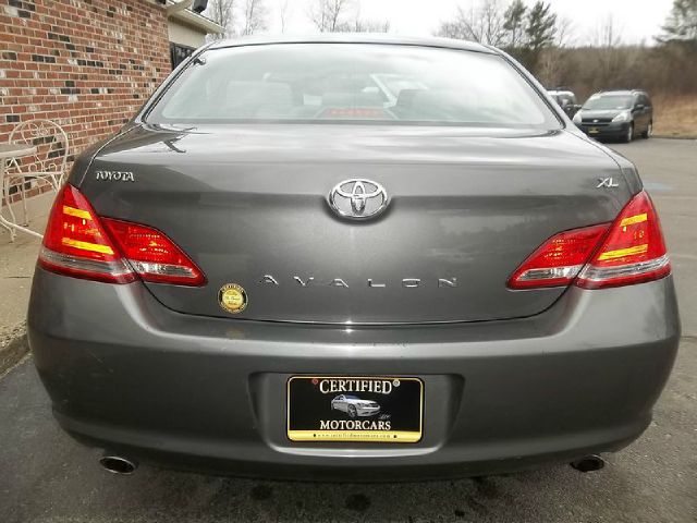 Toyota Avalon 2007 photo 1