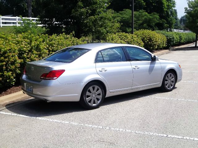 Toyota Avalon 2007 photo 2