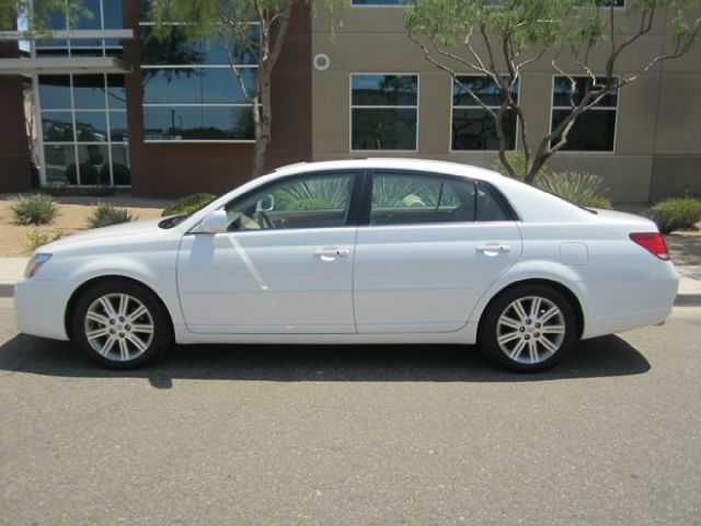 Toyota Avalon 2007 photo 1