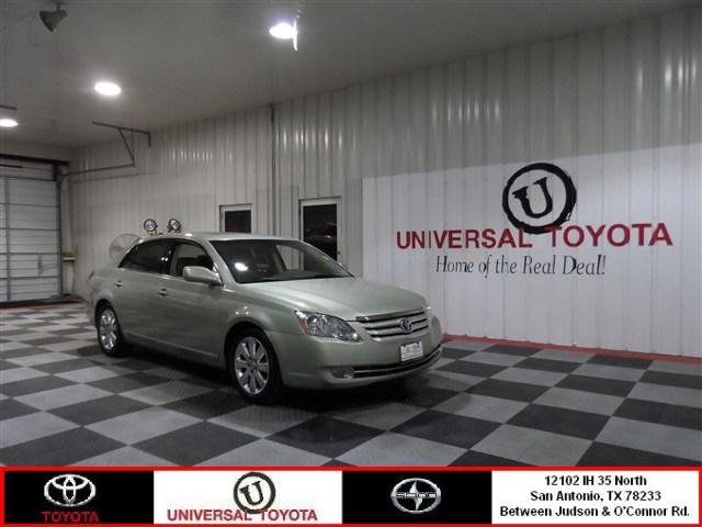 Toyota Avalon SLT 25 Unspecified