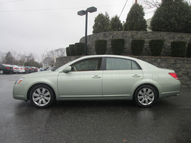 Toyota Avalon 2007 photo 1