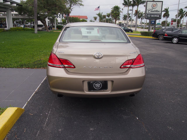 Toyota Avalon 2007 photo 5