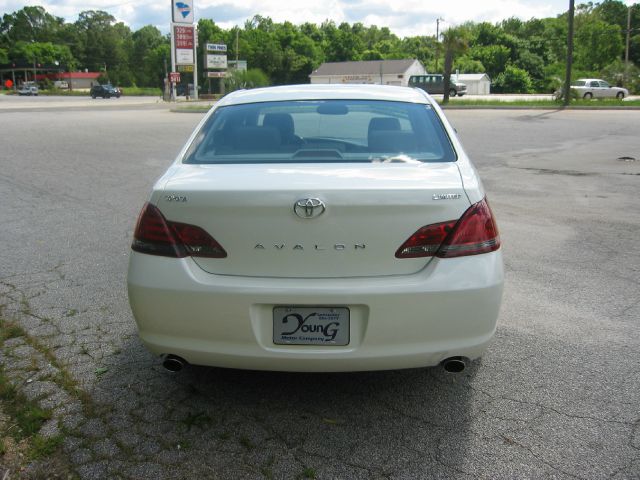 Toyota Avalon 2008 photo 2