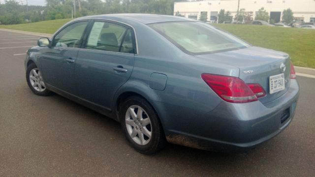 Toyota Avalon 2008 photo 2