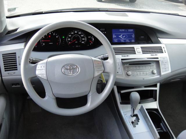 Toyota Avalon 2009 photo 3