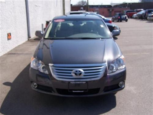 Toyota Avalon 2010 photo 1