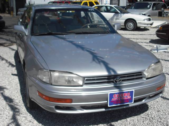 Toyota Camry 1989 photo 1