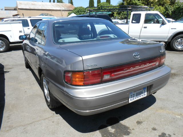 Toyota Camry 1992 photo 2