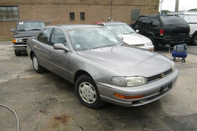 Toyota Camry 1992 photo 2