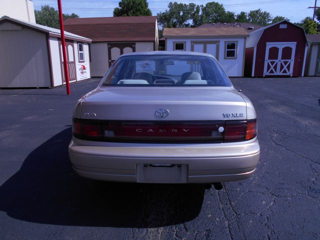 Toyota Camry 1992 photo 8