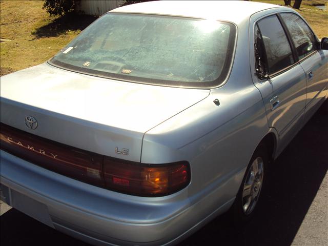 Toyota Camry 1992 photo 2