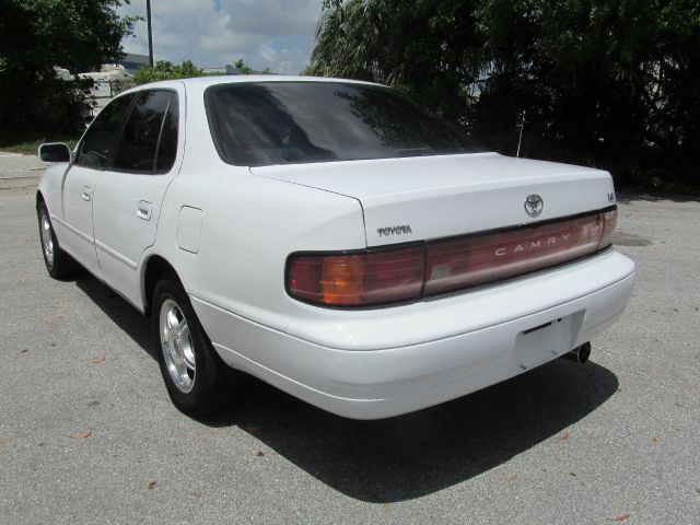 Toyota Camry 1992 photo 4