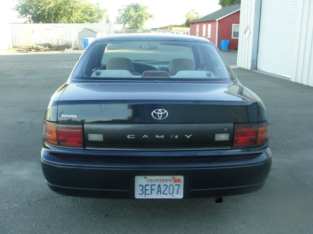 Toyota Camry 1993 photo 8