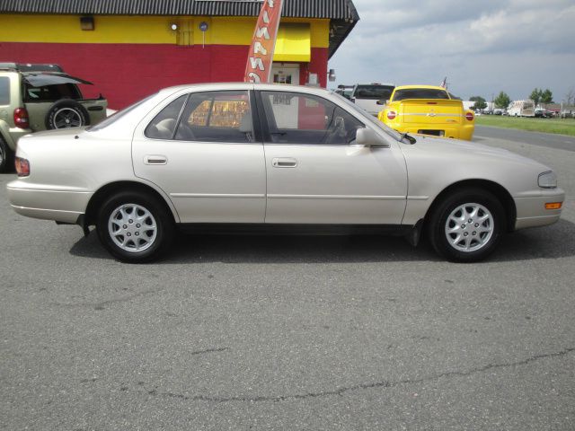 Toyota Camry 1993 photo 4