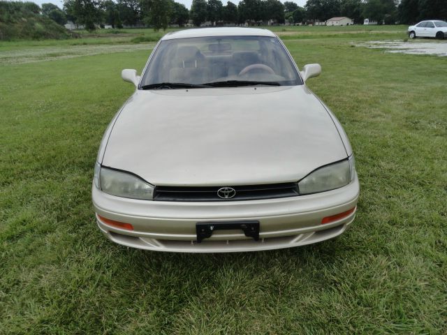 Toyota Camry 1993 photo 1