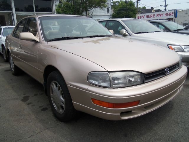 Toyota Camry 1994 photo 1