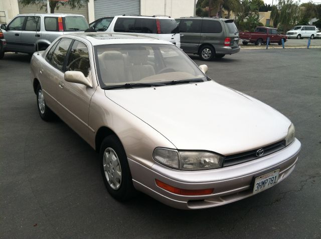 Toyota Camry 1994 photo 2