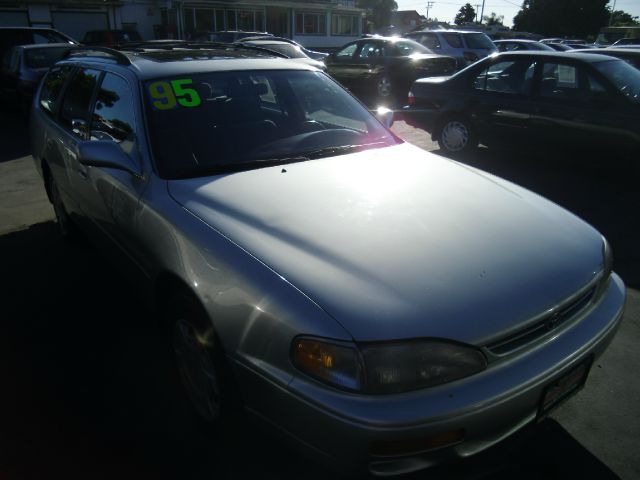 Toyota Camry 1995 photo 6