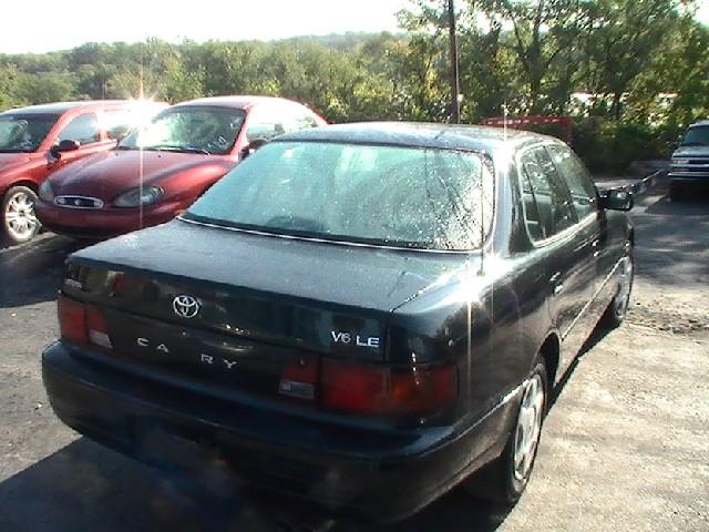 Toyota Camry 1995 photo 1