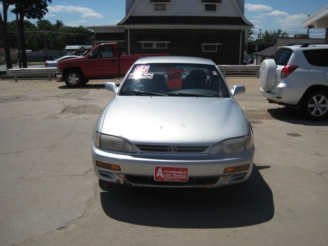 Toyota Camry 1995 photo 3