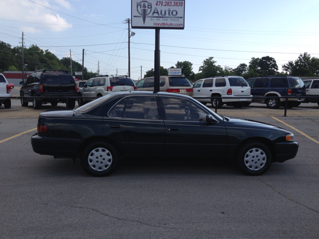 Toyota Camry 1995 photo 1