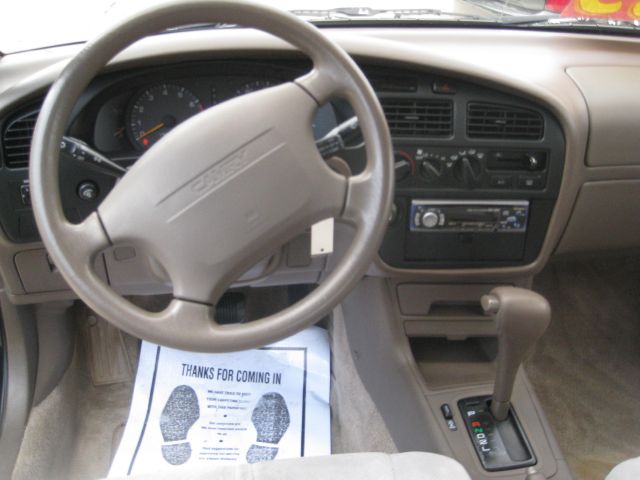 Toyota Camry 1995 photo 5