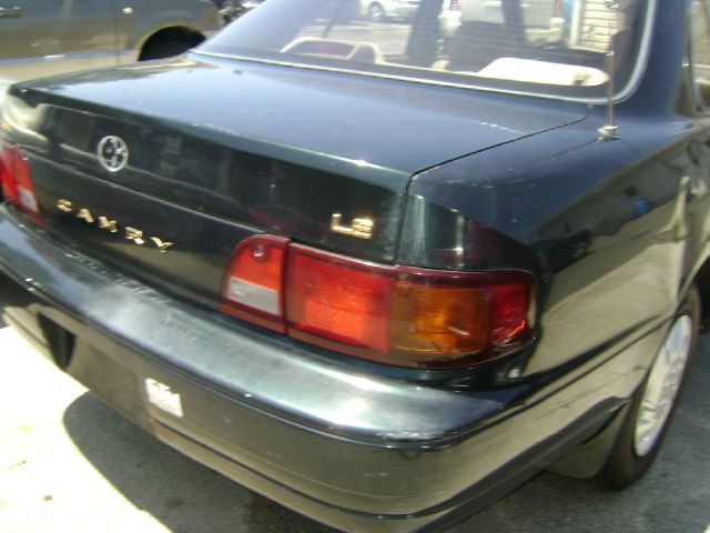 Toyota Camry 1995 photo 3