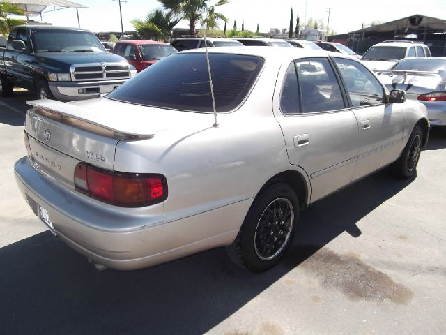 Toyota Camry 1995 photo 4