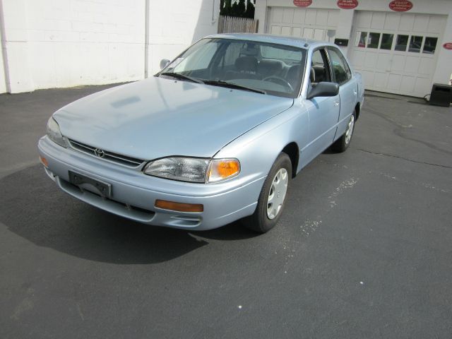 Toyota Camry 1995 photo 6