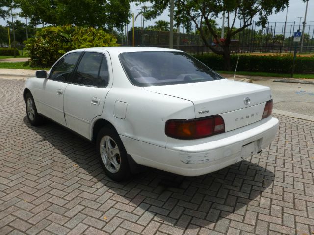 Toyota Camry 1995 photo 1