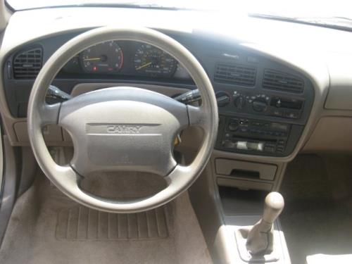 Toyota Camry 1995 photo 4