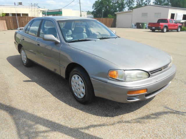 Toyota Camry 1995 photo 1